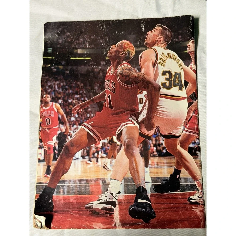 Chicago Bulls 1995–96 Championship‎ Commemorative Beckett Tribute Magazine